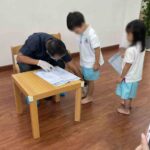 足科矯形師為新加坡卓薈國際幼稚園之學生進行足部檢查活動